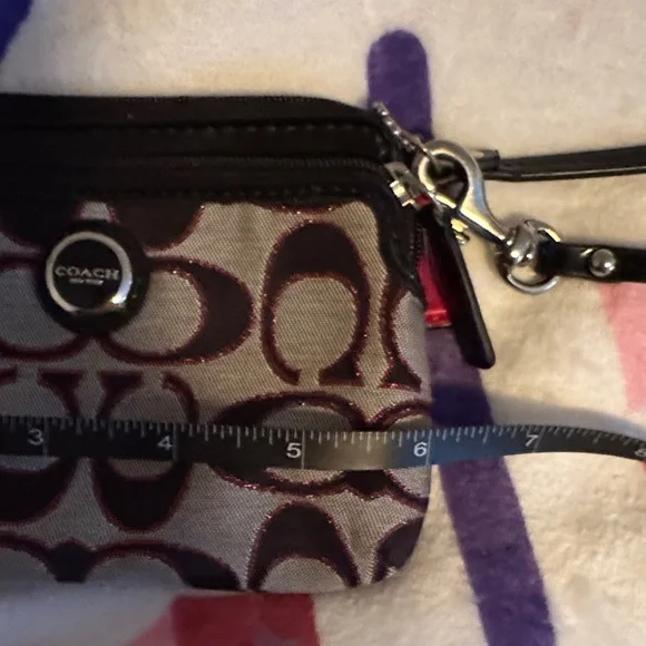 Coach Signature Gray, Black, and Pink Glitter Women's Bag Set - Picture 15 of 16